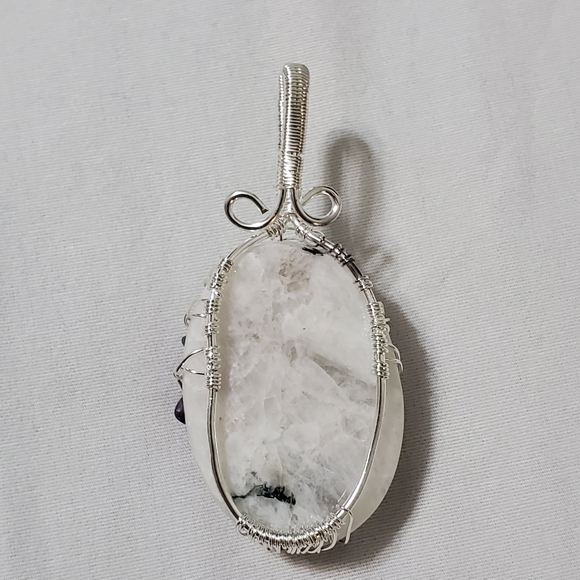 GIFT IDEA White Dendritic Agate Chakra Pendant - Picture 2 of 8